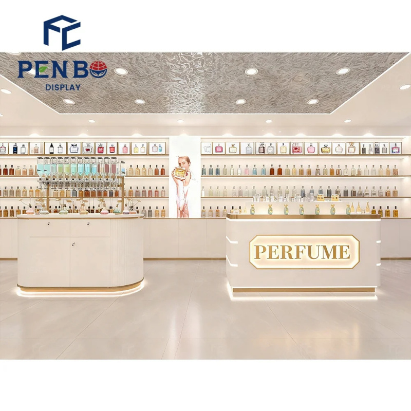خزانة عرض عطور مضاءة حسب الطلب - مراجعة Perfume Fragrance Shop وسعره