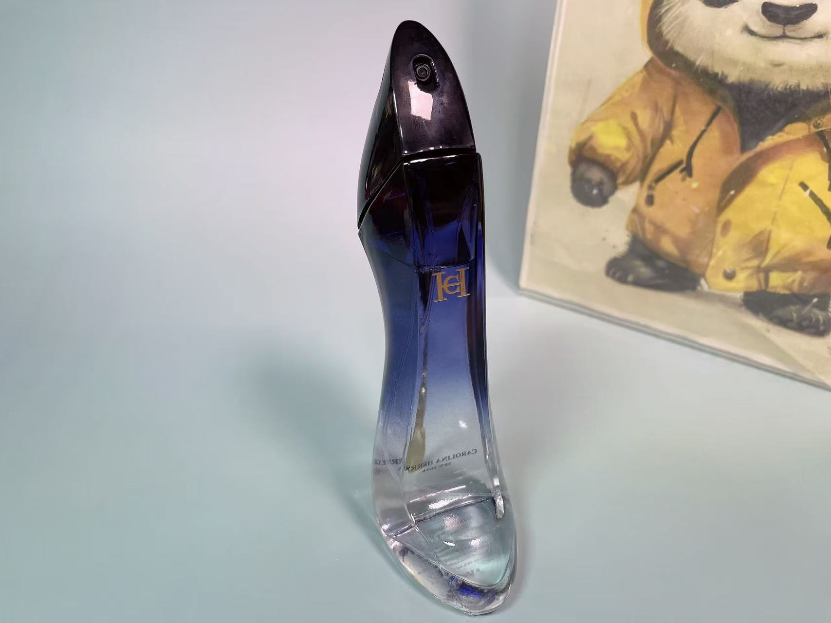 عطر كارولينا هيريرا جود جيرل ل - مراجعة Perfume Fragrance Shop وسعره